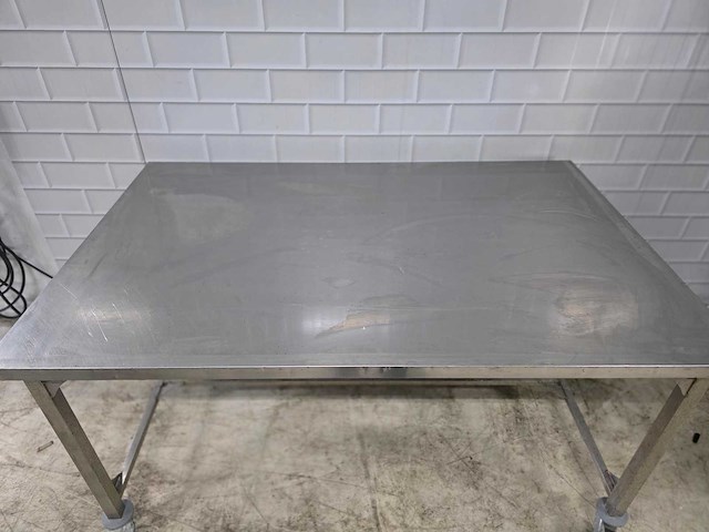 Mobiele rvs werktafel - afbeelding 2 van  5