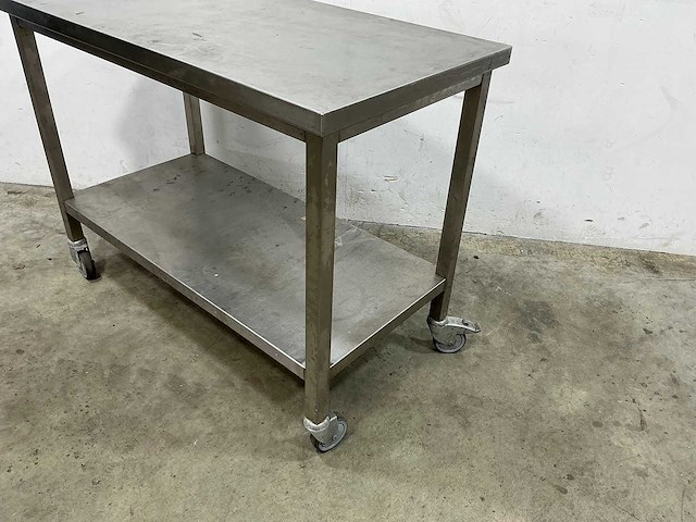 Mobiele rvs werktafel - afbeelding 2 van  4
