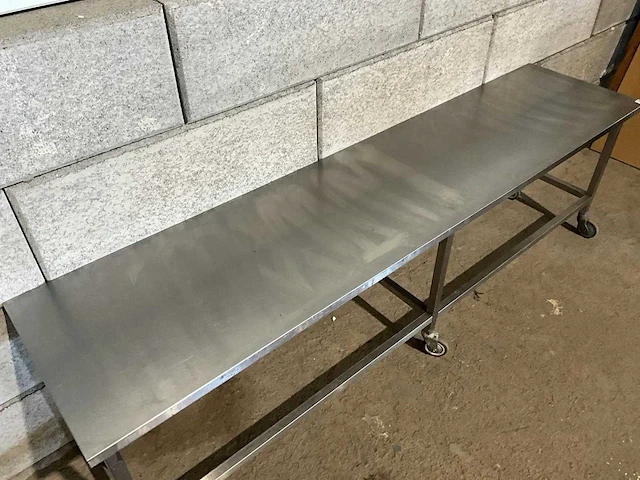 Mobiele rvs werktafel - afbeelding 4 van  5