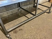 Mobiele rvs werktafel - afbeelding 5 van  6
