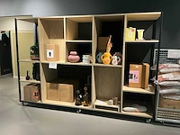 Mobiele showroom stelling
