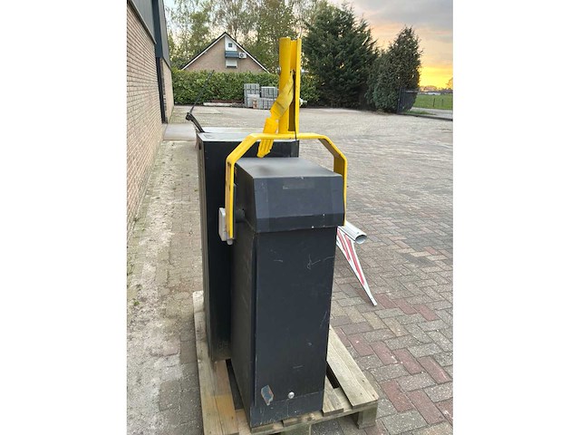 Mobiele slagboom (4x) - afbeelding 6 van  7