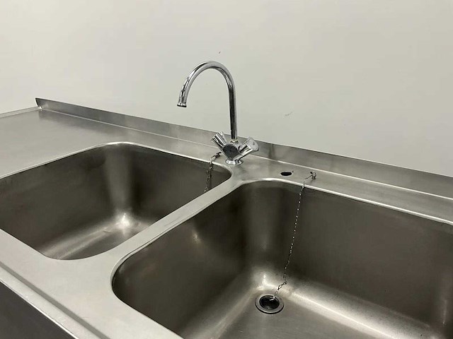 Mobiele spoeltafel - afbeelding 6 van  6