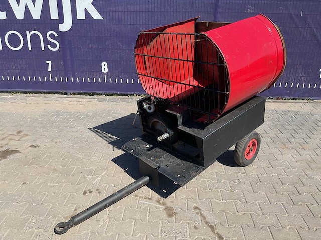 Mobiele stro hakselaar - afbeelding 1 van  6