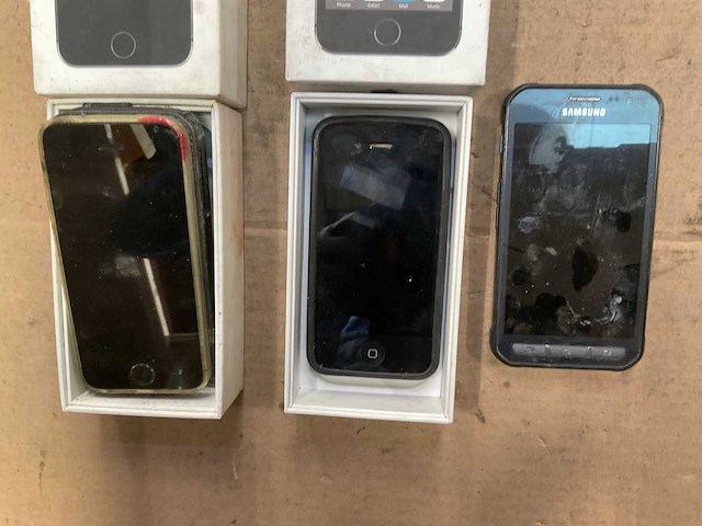 Mobiele telefoon (3x) - afbeelding 2 van  4