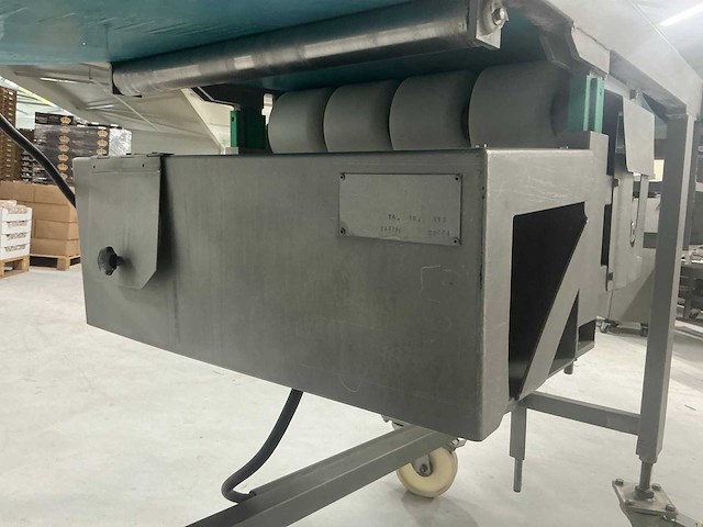 Mobiele transportband rvs 4 meter - afbeelding 16 van  16