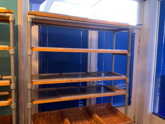 Mobiele verkoopmeubels (2x) - afbeelding 8 van  8