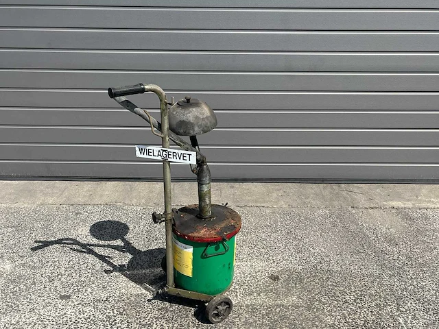 Mobiele vetpomp - overige garage inventaris - afbeelding 1 van  2