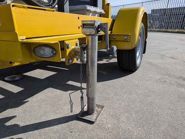 Mobiele vms-aanhangwagen, peters, p1, 2013, (variable message sign) - afbeelding 2 van  22