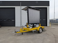 Mobiele vms-aanhangwagen, peters, p1, 2014, (variable message sign) - afbeelding 1 van  22