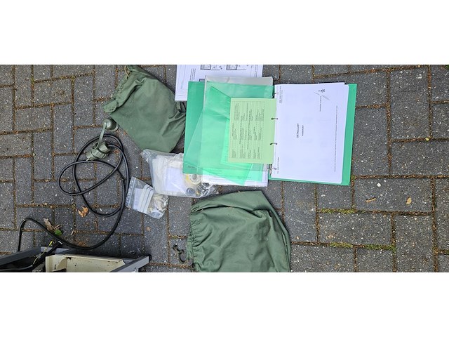 Mobiele wasbak unit in zagres kist, h + p labortechnik ag munchen - afbeelding 9 van  12