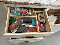 Mobiele werkbank inclusief inhoud - afbeelding 6 van  8
