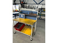 Mobiele werkbank met boren - afbeelding 2 van  8