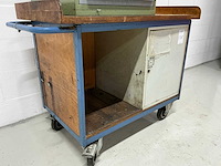 Mobiele werkbank met inhoud - afbeelding 2 van  4