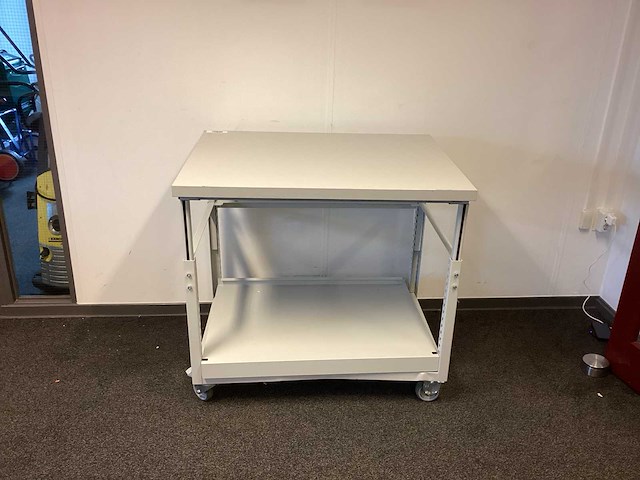 Mobiele werkbank - afbeelding 1 van  6