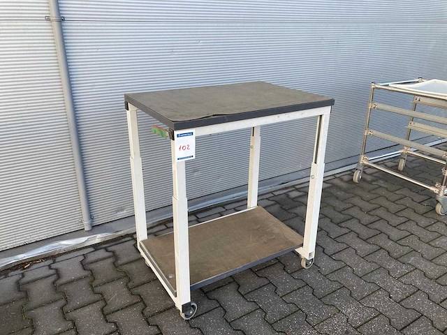 Mobiele werkplaatstafel - afbeelding 1 van  4