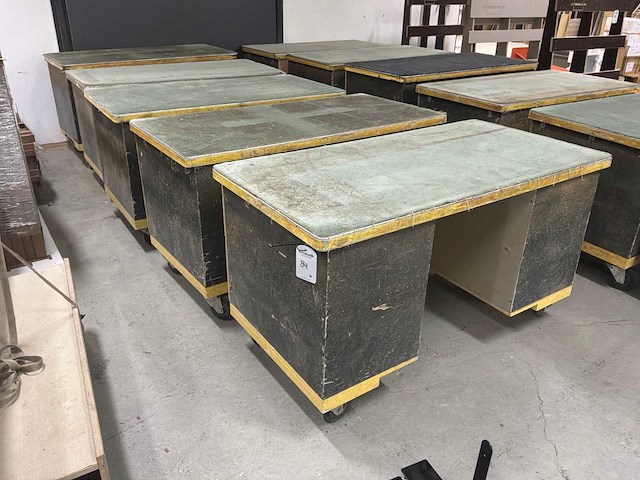 Mobiele werktafel (5x) - afbeelding 1 van  5