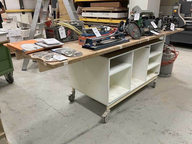 Mobiele werktafel - afbeelding 2 van  4