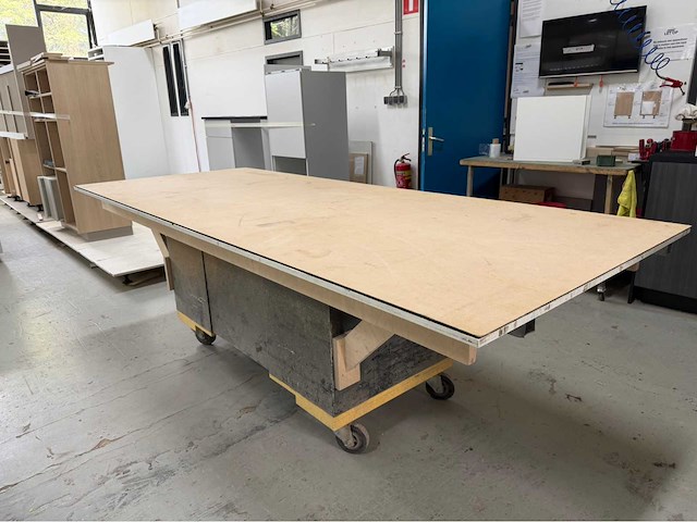 Mobiele werktafel - afbeelding 2 van  2