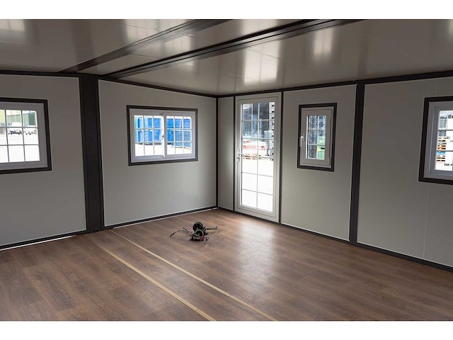 Mobiele woonunit / kantoor 28m2 - afbeelding 10 van  22