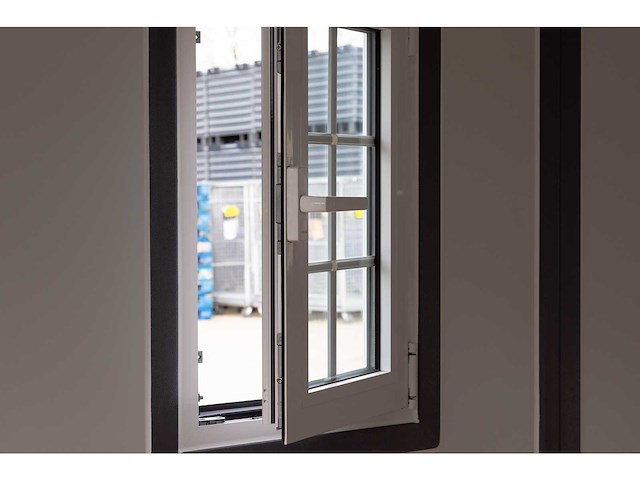 Mobiele woonunit / kantoor 28m2 - afbeelding 2 van  11