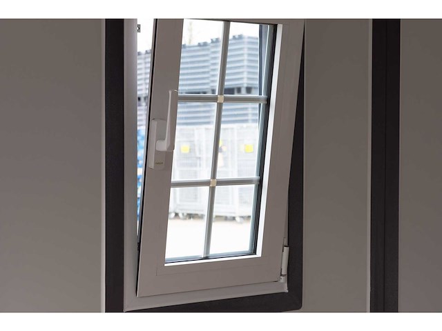 Mobiele woonunit / kantoor 28m2 - afbeelding 3 van  14