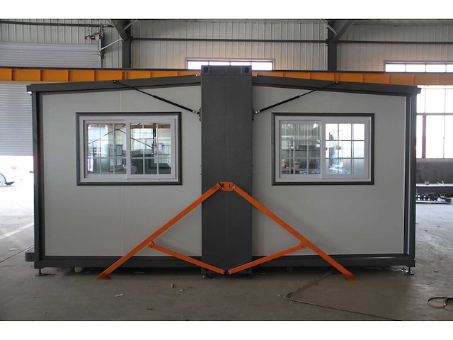 Mobiele woonunit / tiny home / atelier - afbeelding 3 van  7