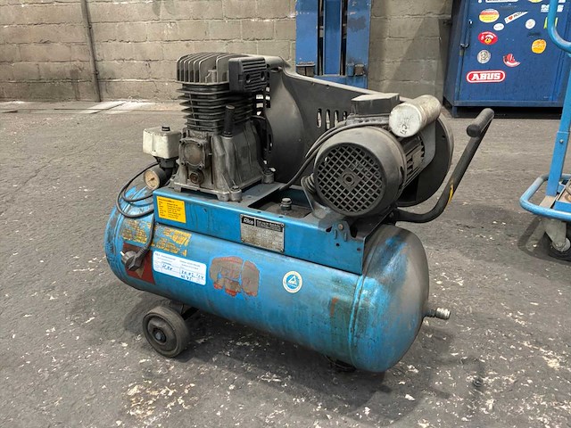 Mobiele zuigercompressor - afbeelding 5 van  10