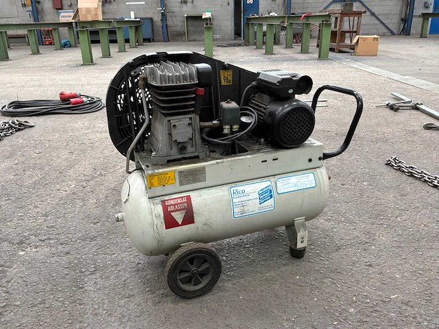 Mobiele zuigercompressor - afbeelding 3 van  8