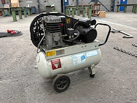 Mobiele zuigercompressor - afbeelding 4 van  8