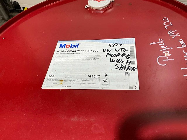 Mobil 600xp220 200 liter gearolie (4x) - afbeelding 4 van  8