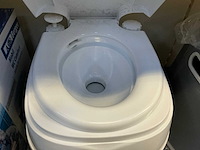 Mobil chemisch toilet - afbeelding 4 van  4