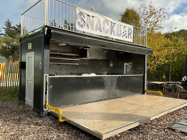Mobilchef ingerichte mobiele snackbar / container-snackbar - afbeelding 1 van  40
