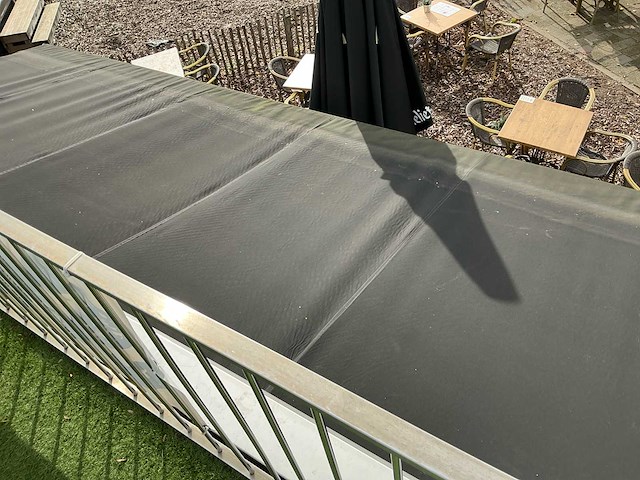 Mobilchef ingerichte mobiele snackbar / container-snackbar - afbeelding 16 van  40