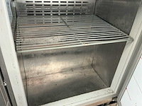 Mobilchef ingerichte mobiele snackbar / container-snackbar - afbeelding 29 van  40