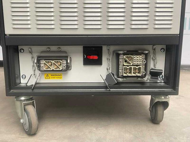 Mobile auto acculader, ies, cube 50kw dc , grijs, 2005 - afbeelding 5 van  15