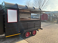 Mobile chef farmtrailer bar