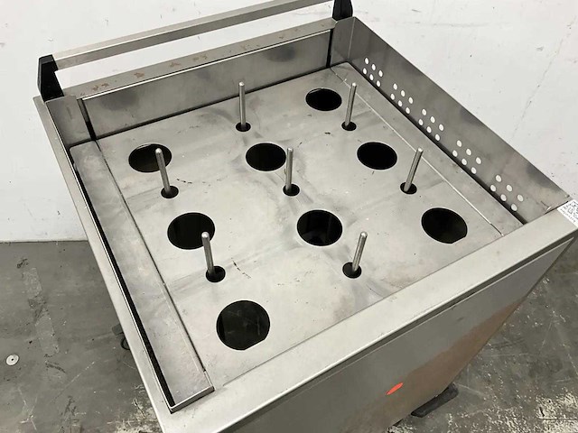 Mobile containing - mobiele stapelaar voor kunststof deksels - afbeelding 2 van  6