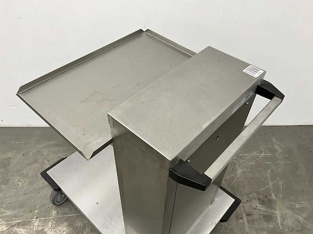 Mobile containing - ox-ms/f - mobiele dienbladen stapelaar - afbeelding 3 van  5