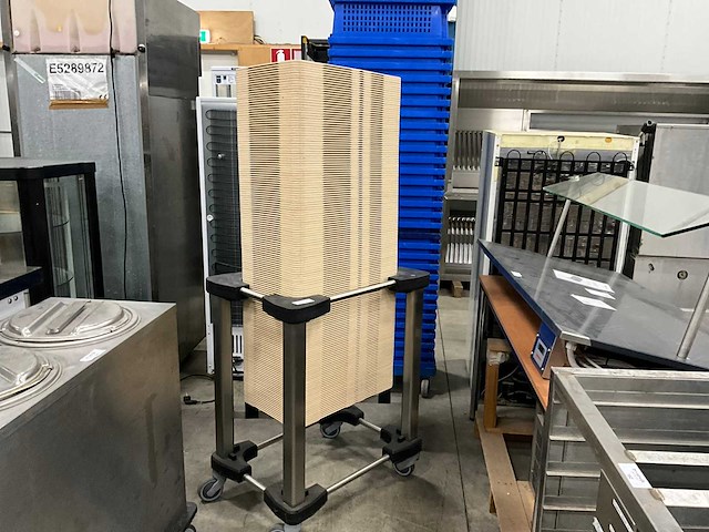 Mobile containing dbs 1/1 gn dienbladen inclusief lowerator (150x) - afbeelding 1 van  4