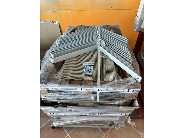 Mobile rack - afbeelding 1 van  3