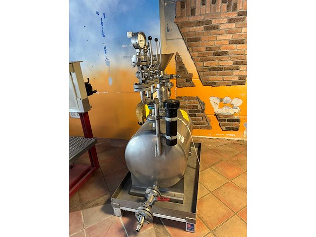 Mobile stainless steel tray - afbeelding 3 van  8