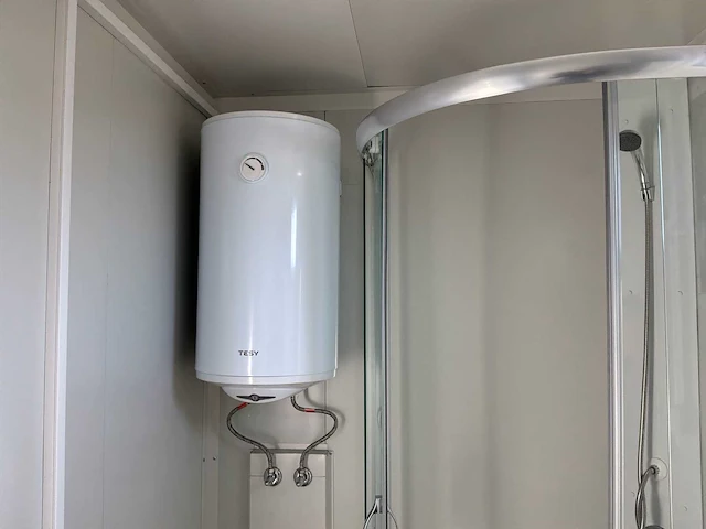 Mobile woonunit tiny home 240 x 600 x 250 - afbeelding 4 van  17