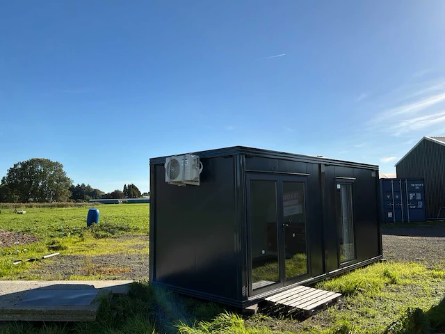 Mobile woonunit tiny home 240 x 600 x 250 - afbeelding 10 van  17