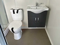Mobile woonunit tiny home 240 x 600 x 250 - afbeelding 15 van  15