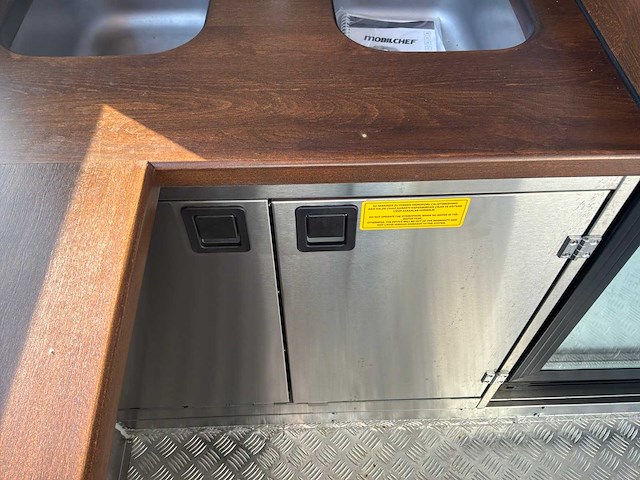 Mobilechef ijs/bar kiosk - afbeelding 20 van  20
