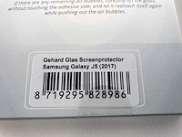 Mobilis & selencia mix model screenprotectors for samsung (new) - check description (65x) - afbeelding 6 van  8