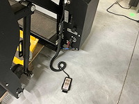 Mobility persoonsbus rolstoel liftsysteem - afbeelding 4 van  7