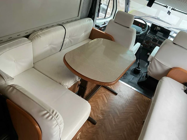 Mobilvetta euroyacht / iveco daily 35.12 2.8 turbo diesel camper - afbeelding 40 van  69