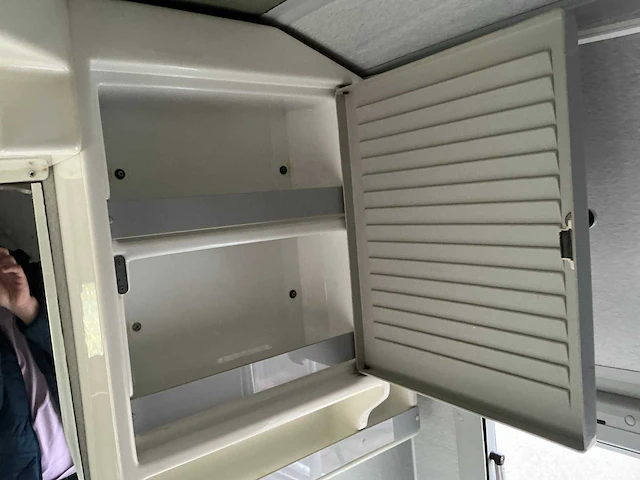 Mobilvetta euroyacht / iveco daily 35.12 2.8 turbo diesel camper - afbeelding 62 van  69